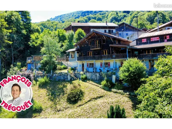 Chalet 7 pièces 187 m²
