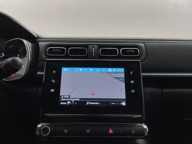 Citroën C3 puretech 110 eat6 — photo 28