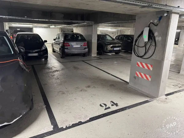 Stationnement Location Paris   150€