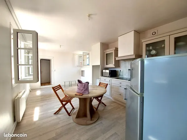 Appartement T2 MEUBLÉ - 1 chambre - CAHORS