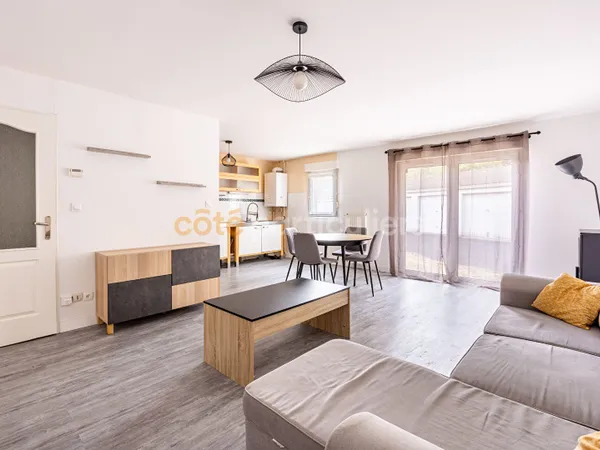 BASSE-GOULAINE -- CENTRE-BOURG -- APPARTEMENT 3 PIÈCES -- 65 m² -- PLACE DE PARKING