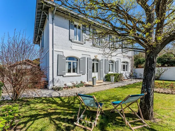 Vends chambre d'hôtes et gîte 345m² lac de Biscarrosse
