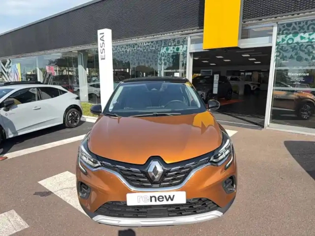 Renault Captur e-tech 145 - 21 — photo 8