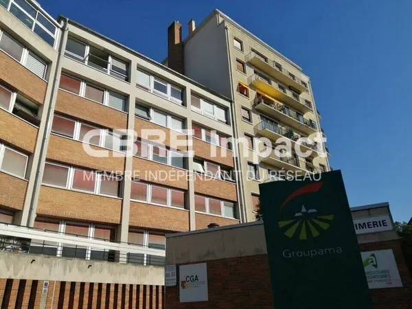 Bureaux 13290 m²