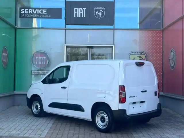 Fiat Doblo fg m diesel 100ch pack premium connect — photo 14