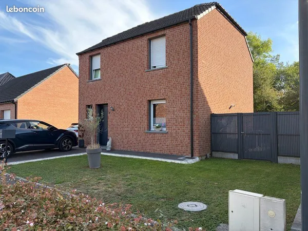 Maison individuelle 2016 - 90 m² - Terrain 362 m² - Saultain