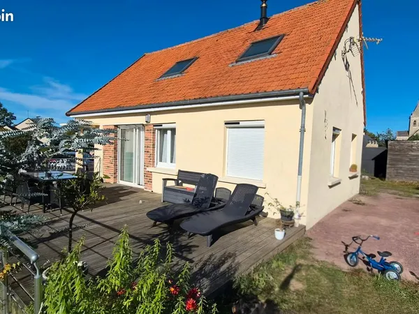Superbe maison familiale de 106 m² avec grand jardin, terrasse et espace SPA - Proche commodités à S