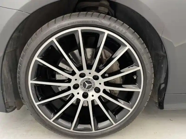 Mercedes Classe E coupé 220 d 9g-tronic — photo 40