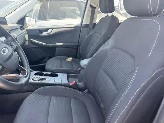 Ford Kuga 2.5 duratec 225ch powersplit phev titanium e-cvt — photo 10