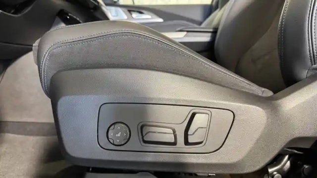 Bmw X2 sdrive 18d 150ch dkg7 — photo 23