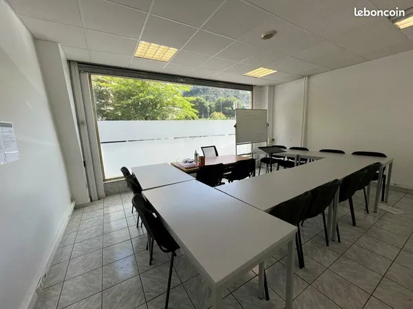 Bureaux 470 m² NICE