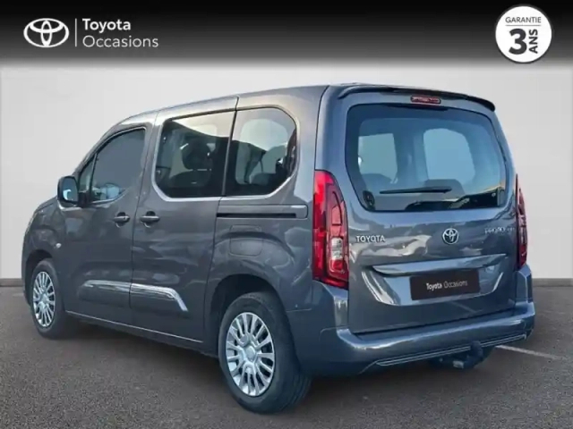 Toyota Proace city verso medium 1.2 110 vvt-i dynamic rc23 — photo 2