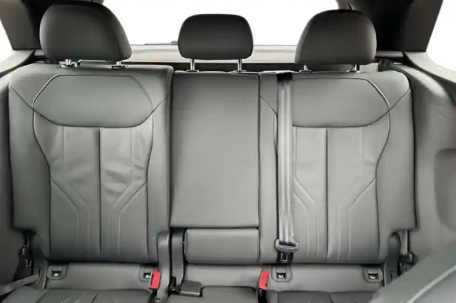 Audi Q3 tdi 150 ch s tronic 7 — photo 5