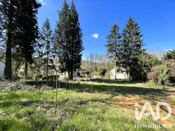Terrain 913 m²