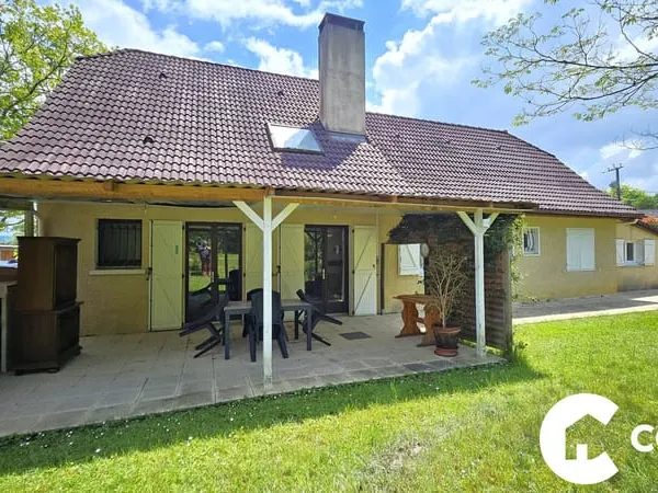 Lasseube, Vue montagnes , 5 chambres