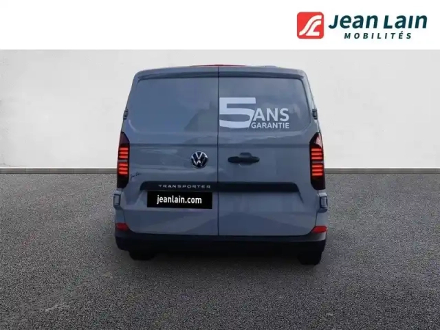 Volkswagen Transporter van l1h1 2.0 tdi 150 bvm6 — photo 24