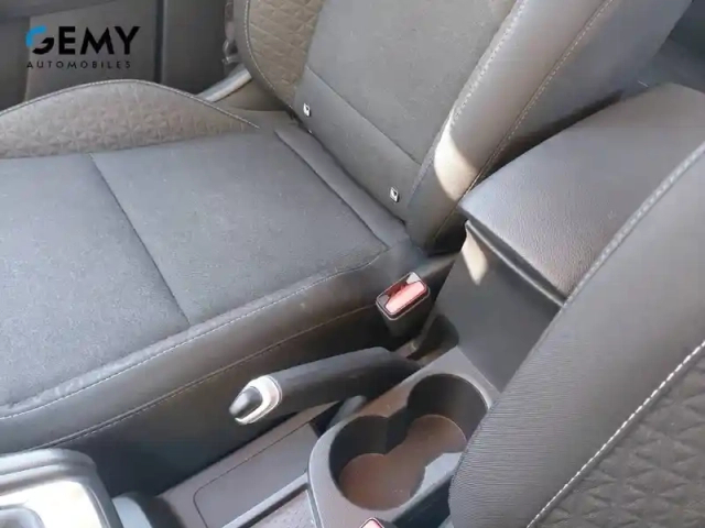 Renault Captur tce 90 — photo 25