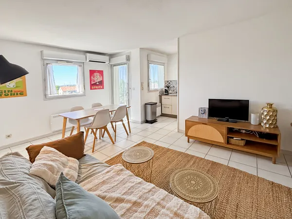 En exclusivité Appartement T2 bis avec balcon et parking