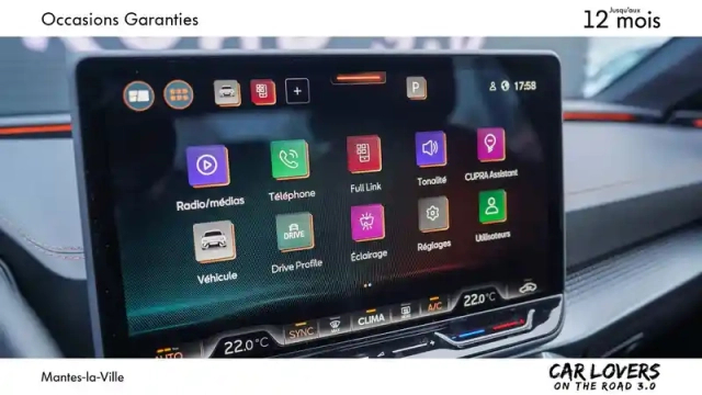 Cupra Leon 1.5 etsi hybrid 150 ch dsg7 — photo 28