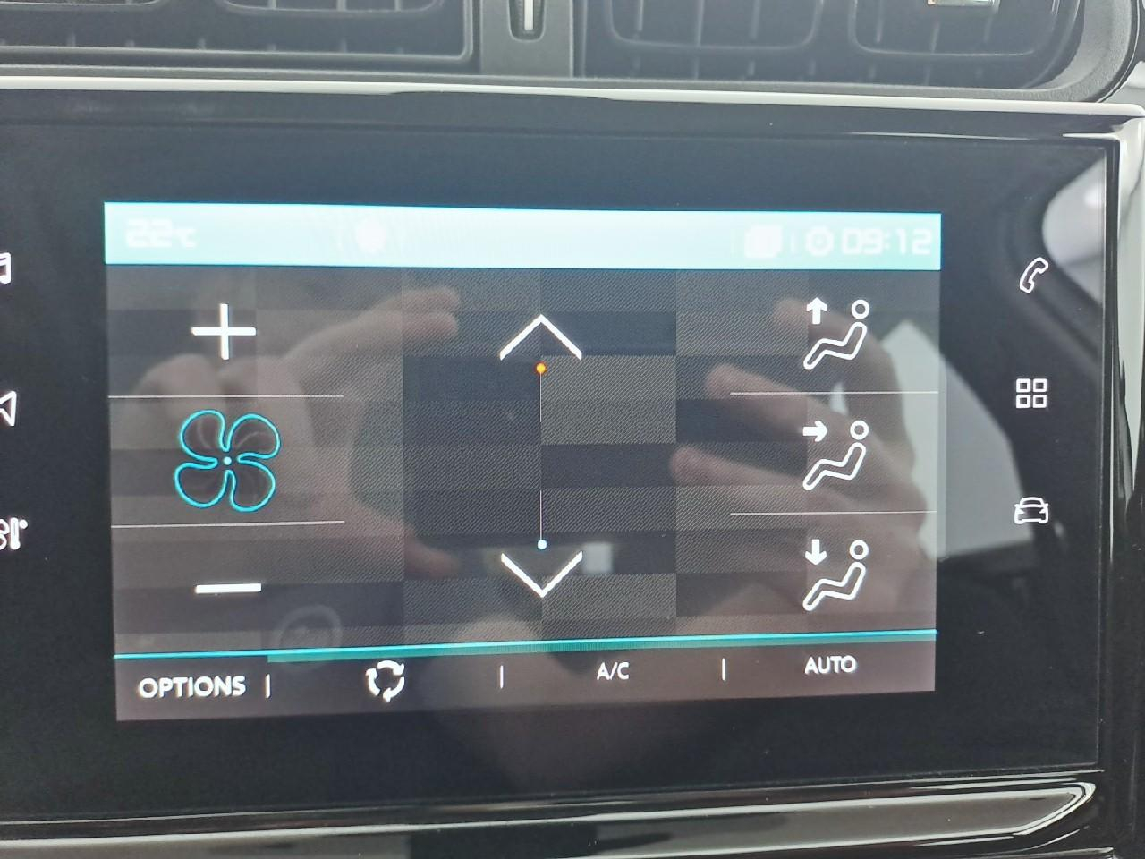 Citroën C3 societe bluehdi 100 s&s bvm6 feel nav — photo 23