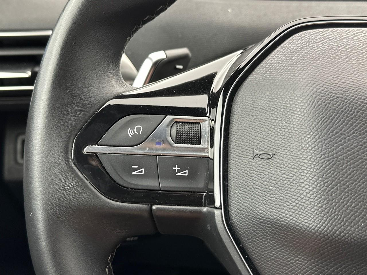 Peugeot 3008 hybrid 225 e-eat8 allure pack — photo 20