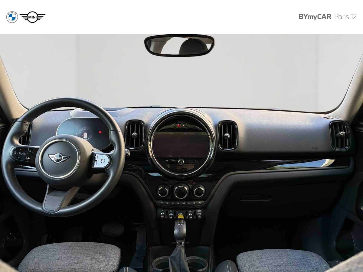 Mini Countryman 125 - 95 ch ALL4 BVA6 — photo 9