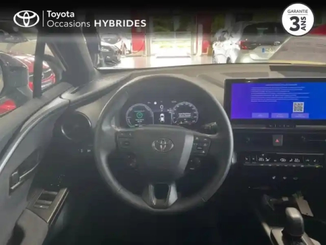 Toyota C-Hr 1.8 hybride 140ch design pack confort — photo 9