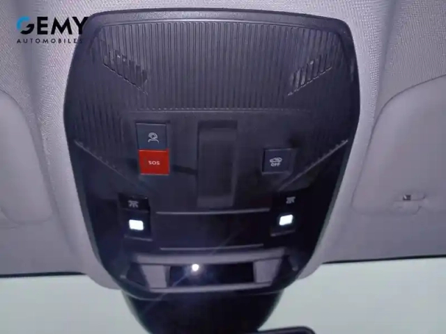 Peugeot 308 hybrid 145 e-dcs6 — photo 15