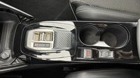 Peugeot 2008 1.2 PureTech 130ch S&S GT EAT8 — photo 22