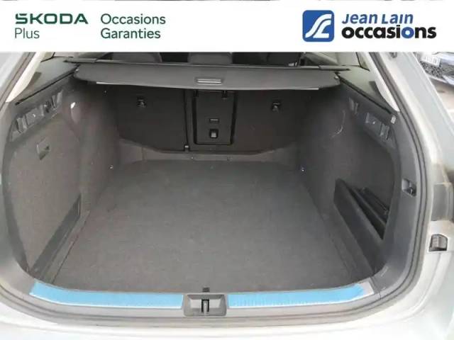 Skoda Superb combi 2.0 tdi 150 ch scr dsg7 — photo 38