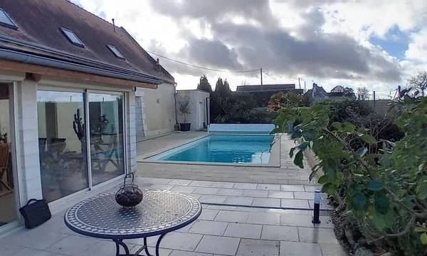 Maison 7 pièces 235 m²