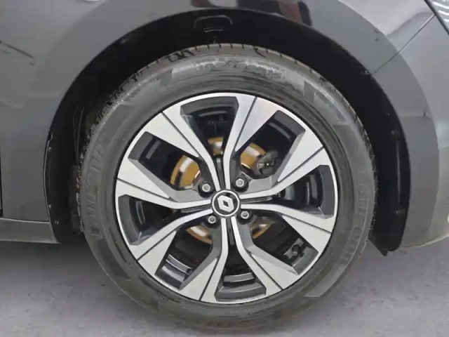 Renault Clio tce 90 — photo 301