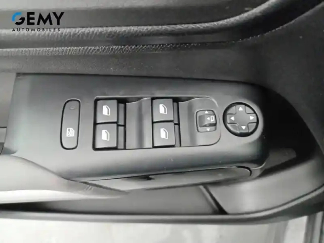 Citroën C5 Aircross hybride rechargeable 225 s&amp;s e-eat8 — photo 12