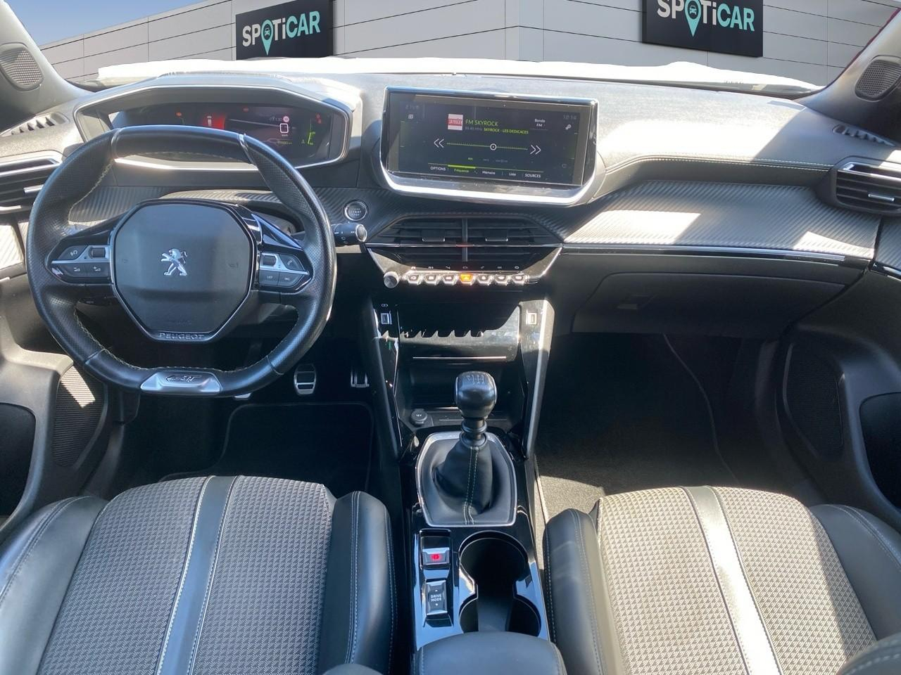Peugeot 2008 1.2 puretech 130ch s&s gt line 124g — photo 8