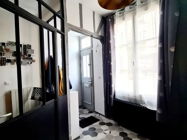 Rare à Chartres - Maison de charme 160 m² avec studio indépendant en hypercentre
