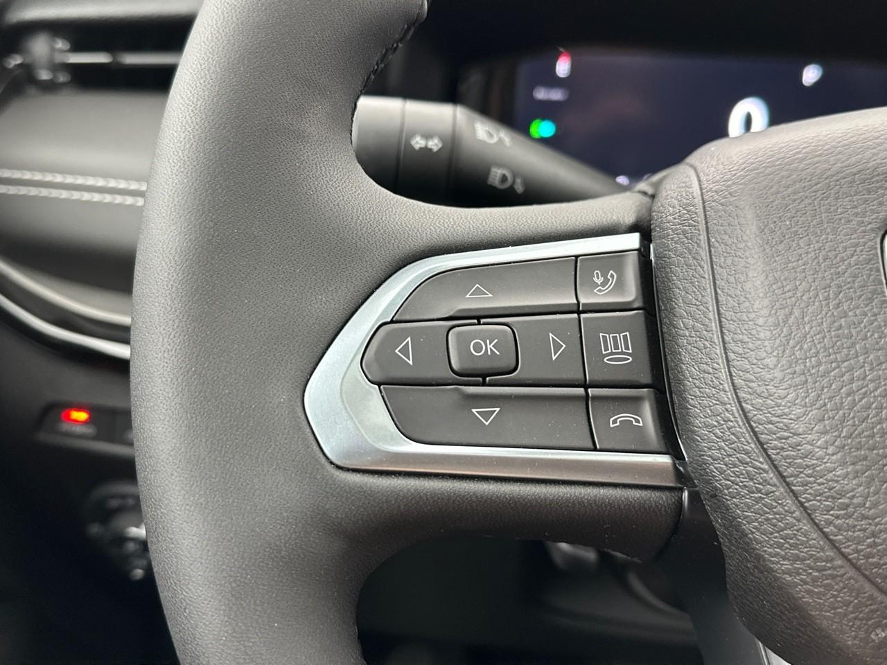 Jeep Compass 1.3 phev t4 240 ch 4xe eawd summit — photo 20