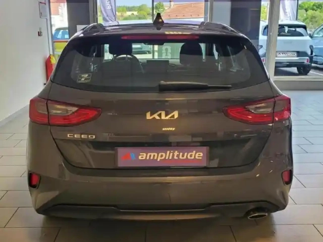 Kia Ceed 1.5 t-gdi 160ch active dct7 — photo 7