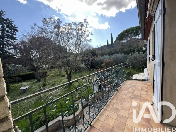 Maison 8 pièces 167 m²