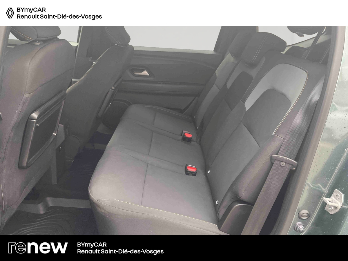 Dacia Jogger Hybrid 155 7 pl — photo 12