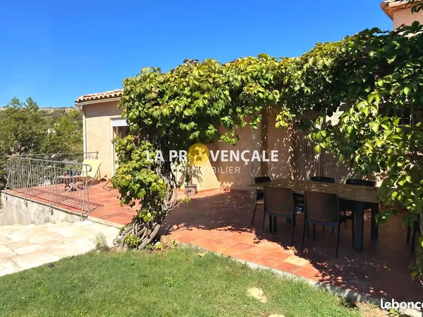 Villa 5 pièces 140 m²