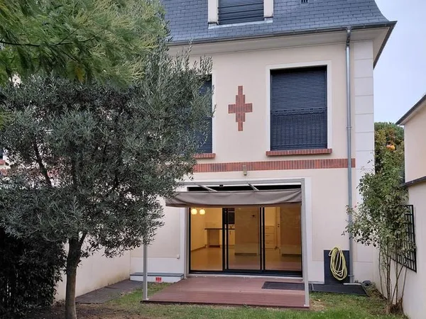 Maison neuve à 7mn RER Chatou - Croissy