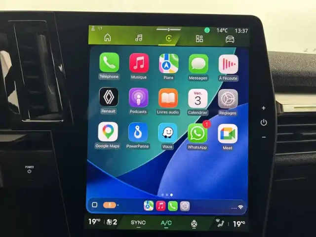 Renault Megane e-tech 220 ch autonomie confort gsr2 — photo 65