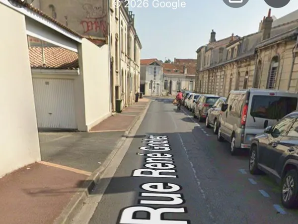 Parking souterrain sécurisé - Talence limite Bordeaux