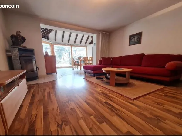 Location appartement meublé en plein pied dans villa