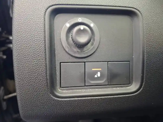 Dacia Duster blue dci 115 4x2 — photo 19