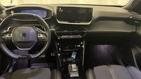 Peugeot 2008 1.2 PureTech 130ch S&S GT EAT8 — photo 11