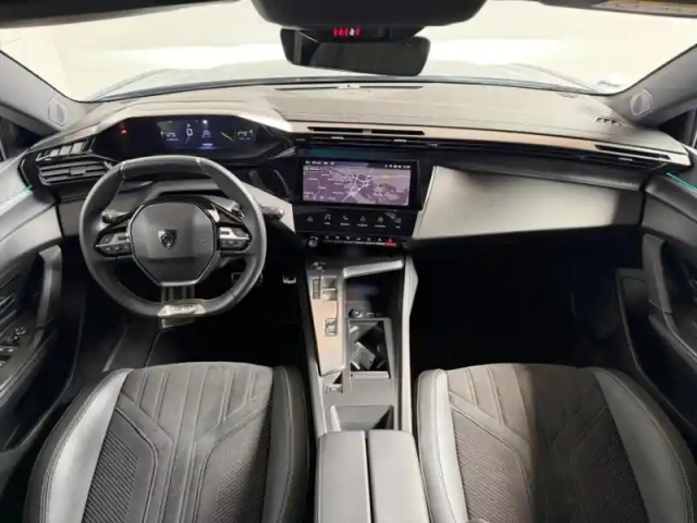 Peugeot 408 1.2 130 s&amp;s gt eat8  full led gps camera hayon elec — photo 7