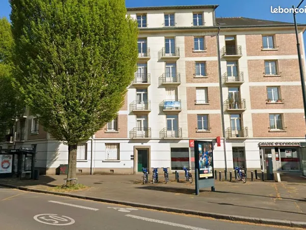Bureau 36 m²
