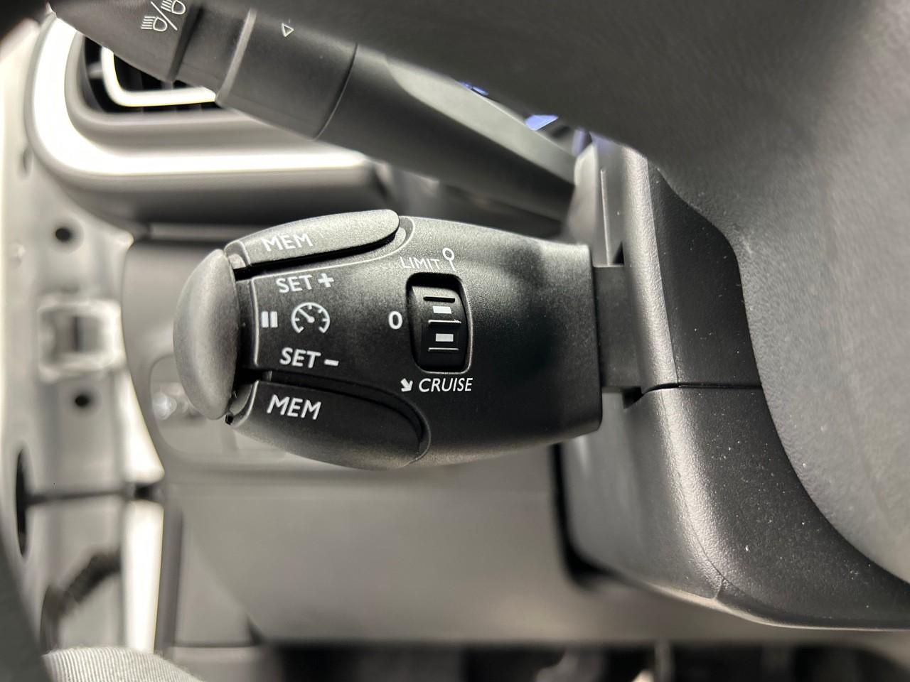 Citroën C3 puretech 83 s&s bvm5 shine — photo 21