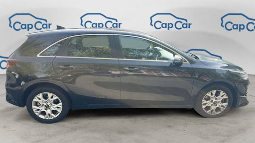 Kia Ceed 1.0 T-GDi 100 - Active – 2022 – 47851 km – Essence – Boîte Manuelle — photo 2
